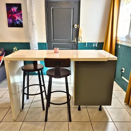 Apartmán Cosy Et Calme En Centre-ville Parking Gratuit *